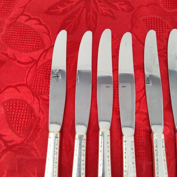 8 BK 1940'S Wm ROGERS "EXQUISITE" Butter Knives Silver Plated Beautiful - Picture 10 of 11